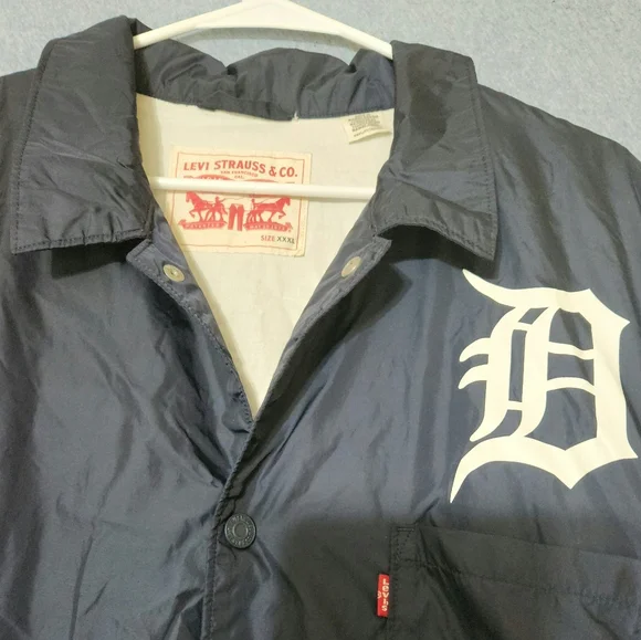 Levi MLB collab Detroit Tigers windbreaker. Size 3XL
